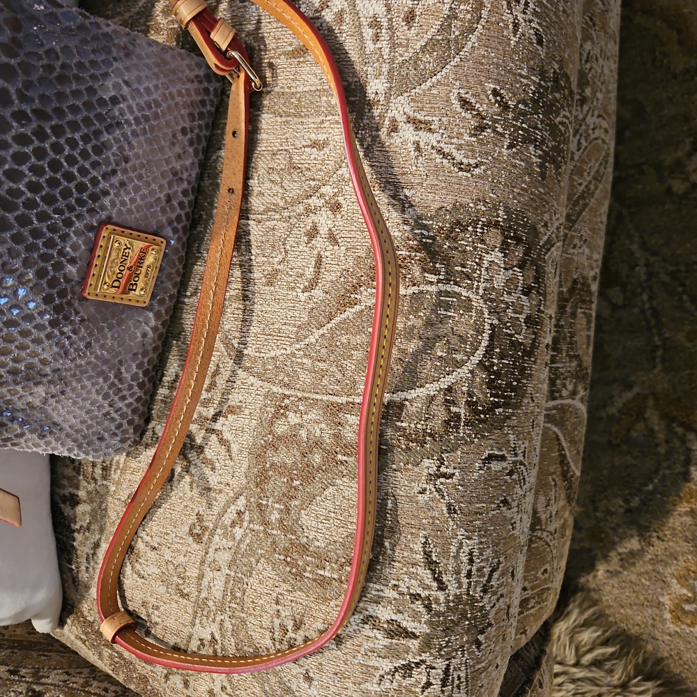 Dooney & Bourke Crossbody Bag - Picture 5 of 11